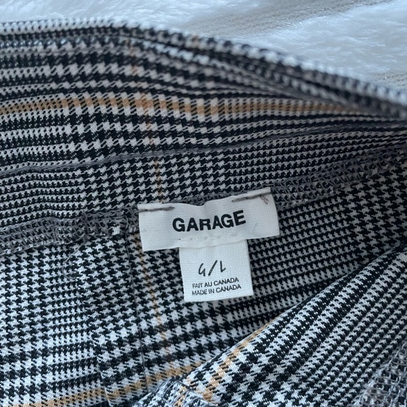 Size L, mini skirt - Picture 4 of 4